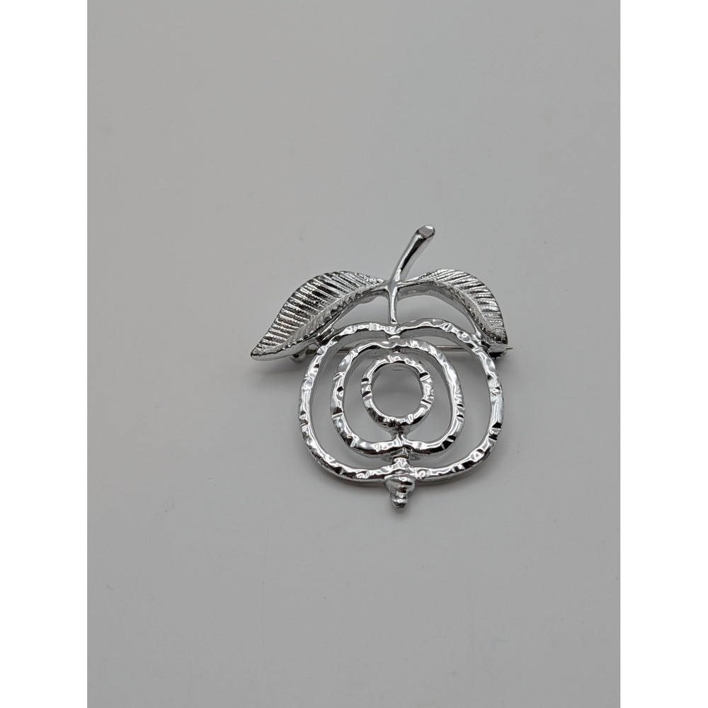 Sarah Coventry Silver‎ Tone Open Swirl Rose Brooch Pin Textured Leaves 2"